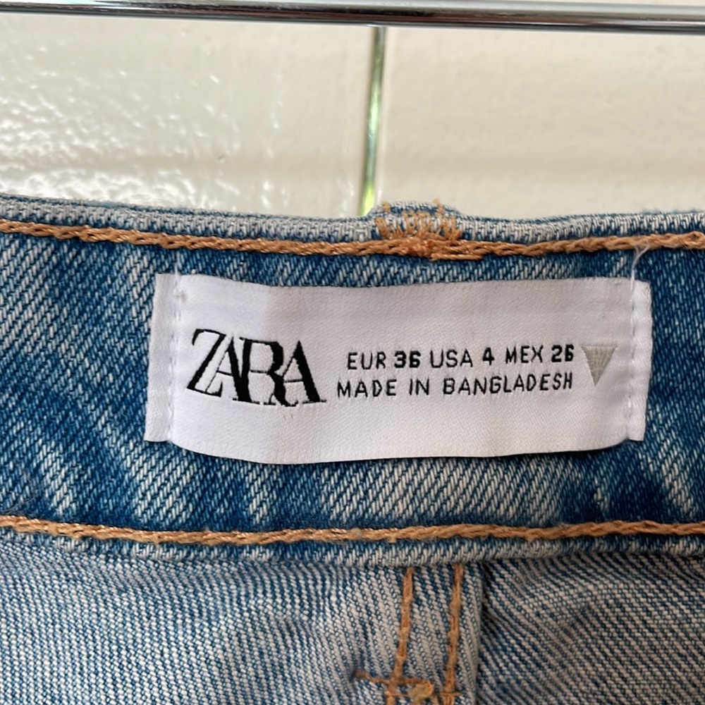 Jean Shorts - Picture 3 of 3